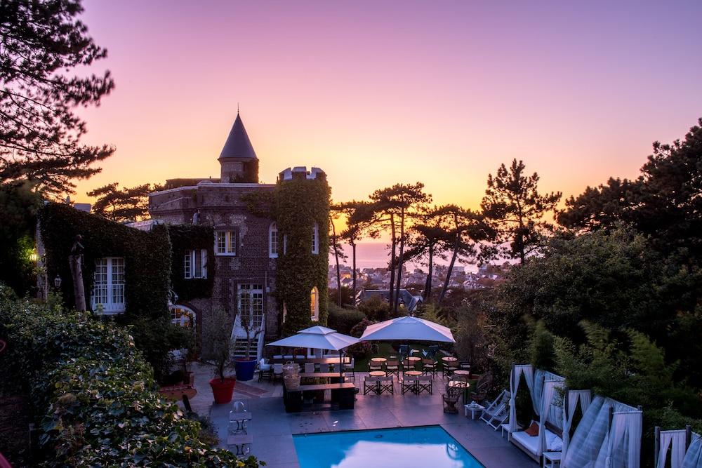 فندق Domaine Saint Clair - Le Donjon إتريتا المظهر الخارجي الصورة